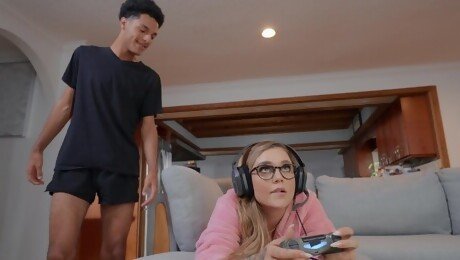 Thick beauty fucked by premium black dick until sperm hits her ass