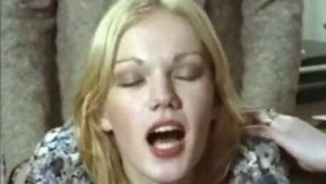 Brigitte Lahaie Blondes humides (1978) sc2