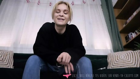 Vends-ta-culotte - Gorgeous girl takes revenge on the woman who fucked her boyfriend
