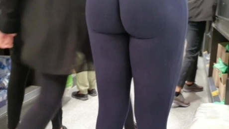 CANDID Seethrough Tight LEGGINGS in a Shopping Mall of a Latina Babe